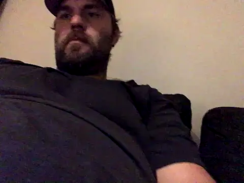 Snapshot of Bamse28 chatting on 09.28.25 Bamse28 online show from 09.28.25