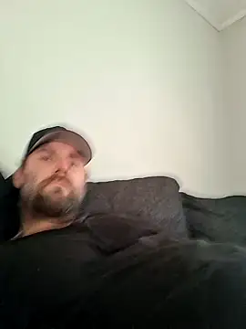 Snapshot of Bamse28 chatting on 10.18.25 Bamse28 online show from 10.18.25