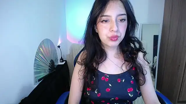 Snapshot of immisssilver chatting on 10.02.25 immisssilver online show from 10.02.25