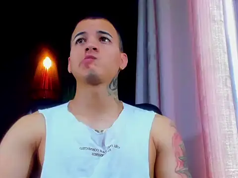 Snapshot of rocoo_santos chatting on 05.05.26 rocoo santos online show from 05.05.26
