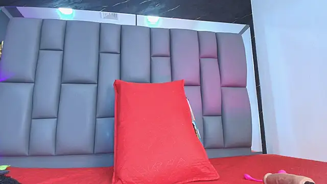 Roxana gomez online show from 11.23.25