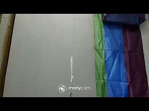 juicycum069 online show from 12.14.25