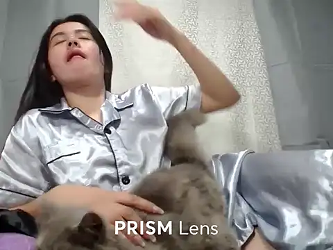 Urasian ladybug online show from 01.11.26