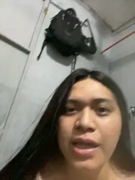 Snapshot of OrientalPearl1 chatting on 11.08.25 OrientalPearl1 online show from 11.08.25