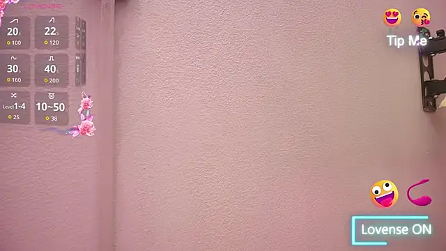 Naomy tay1 online show from 12.21.25