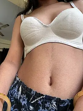 modelnishu online show from 03.24.26