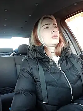 Reina Cummings online show from 11.24.25