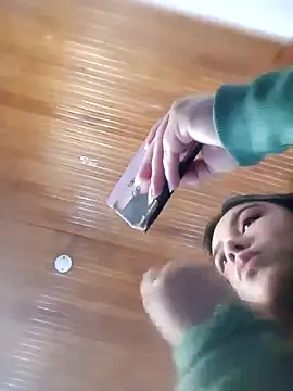 LucyPetit online show from 09.22.25