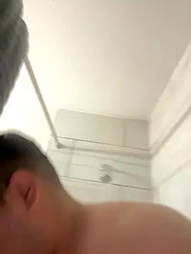 Snapshot of uli2bad chatting on 11.07.25 uli2bad online show from 11.07.25