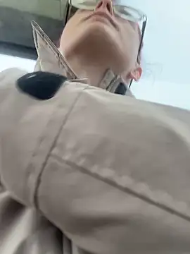 Snapshot of raen001 chatting on 02.04.26 raen001 online show from 02.04.26