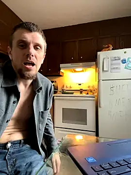 Snapshot of alwayshorny90 chatting on 10.29.25 alwayshorny90 online show from 10.29.25