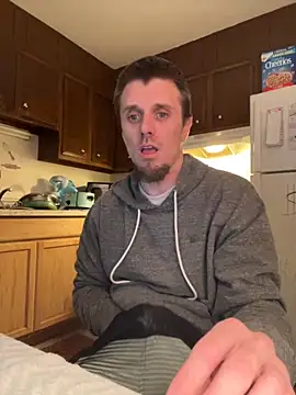 Snapshot of alwayshorny90 chatting on 11.17.25 alwayshorny90 online show from 11.17.25