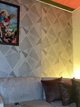 Alisse taylor2 online show from 10.24.25