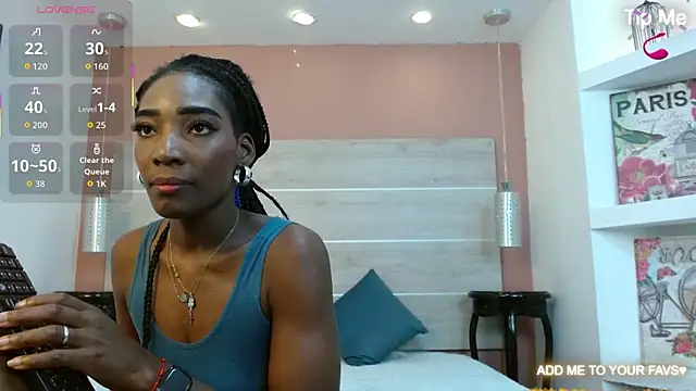 Snapshot of AlexandraCambell chatting on 04.21.26 AlexandraCambell online show from 04.21.26