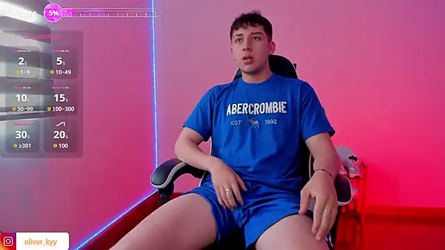 Snapshot of Casper___kyy chatting on 10.20.25 Casper kyy online show from 10.20.25