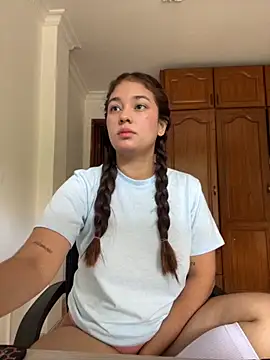 lana rousse01 online show from 10.08.25