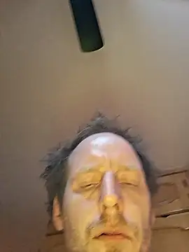 Lavoieya online show from 01.08.26