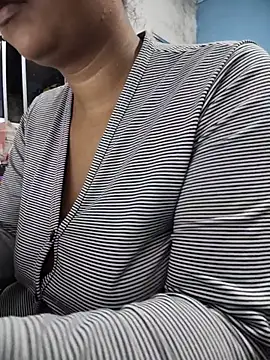 MichelleMore online show from 10.24.25