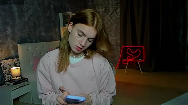 stacey  doll online show from 10.10.25