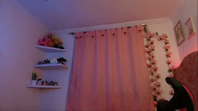 evansweett7 online show from 01.17.26