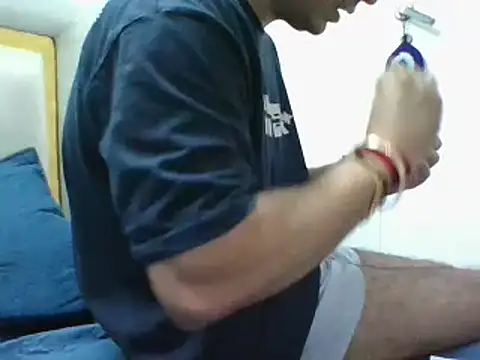 Snapshot of 7_INCH_MONSTER chatting on 10.04.25 7 INCH MONSTER online show from 10.04.25