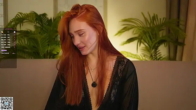 Snapshot of KissOfFlame chatting on 11.07.25 KissOfFlame online show from 11.07.25