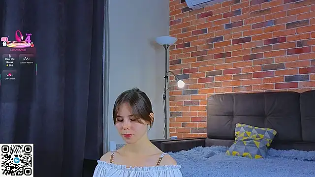 EmiliDen online show from 10.04.25