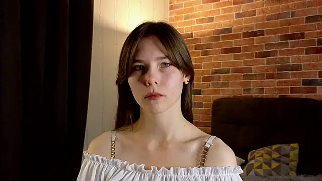 EmiliDen online show from 10.07.25