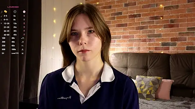 EmiliDen online show from 10.13.25