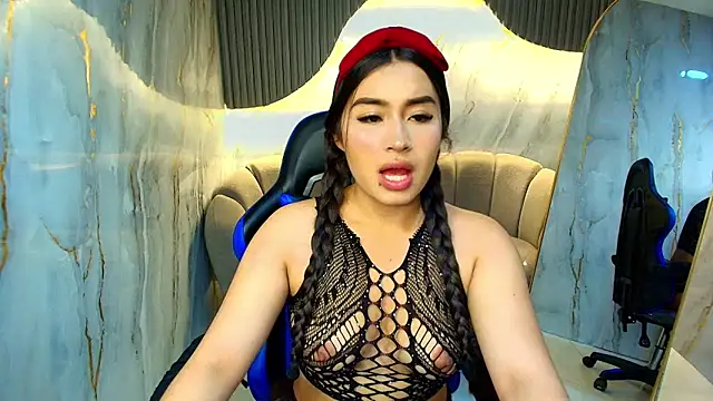 martina1 r online show from 12.20.25