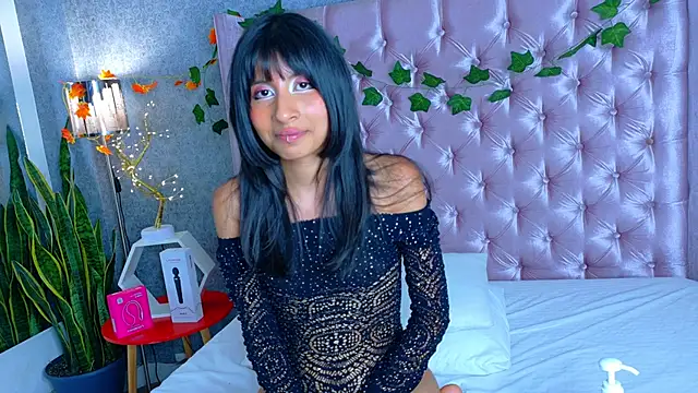 Snapshot of LizetteKitty chatting on 11.12.25 LizetteKitty online show from 11.12.25