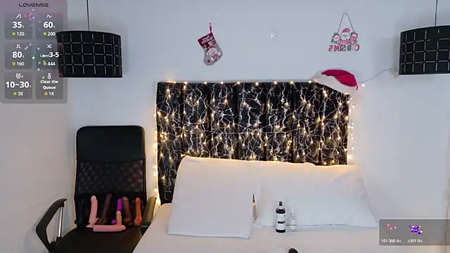 evvaa moon69 online show from 12.18.25