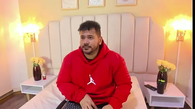 Snapshot of michael_hill1 chatting on 10.03.25 michael hill1 online show from 10.03.25