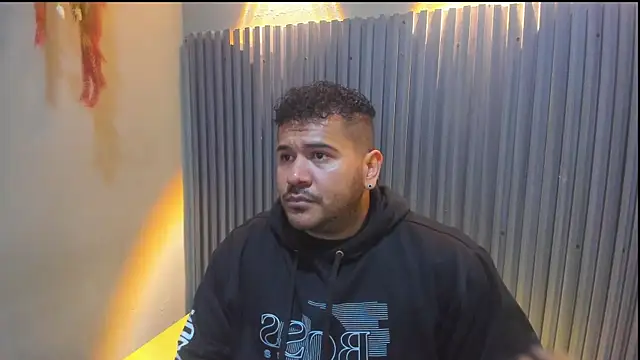 Snapshot of michael_hill1 chatting on 11.15.25 michael hill1 online show from 11.15.25