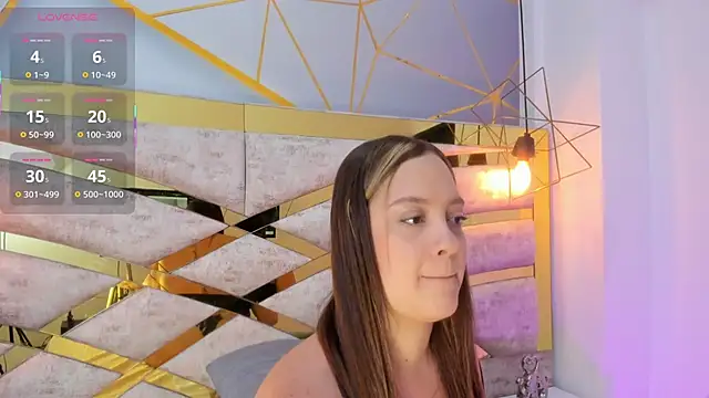 mariana jhones  online show from 09.23.25