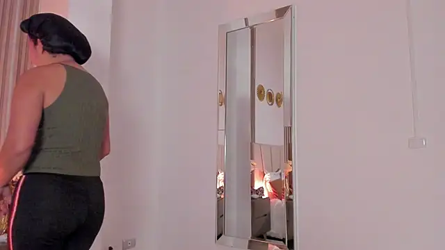 Snapshot of Rachell_Jamess chatting on 09.09.25 Rachell Jamess online show from 09.09.25