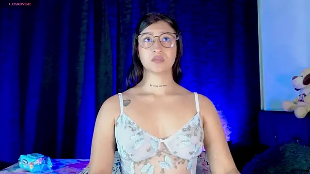 EVAH LEE  online show from 11.27.25