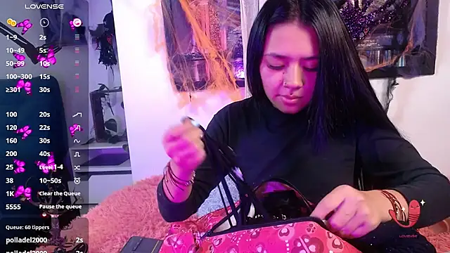 hellenngp online show from 10.28.25