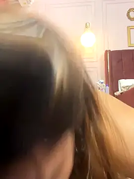 Kelly Bliss online show from 09.12.25