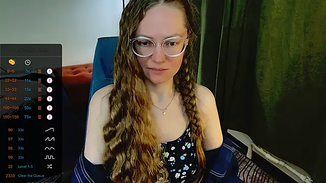 Snapshot of _Goldilocks_ chatting on 09.21.25 Goldilocks online show from 09.21.25