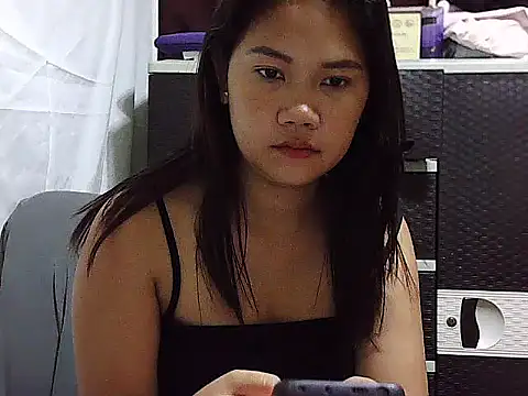 Snapshot of SexypilipinaLady22 chatting on 03.10.26 SexypilipinaLady22 online show from 03.10.26
