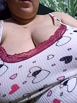 Snapshot of Karima_One_ chatting on 09.11.25 Karima One online show from 09.11.25