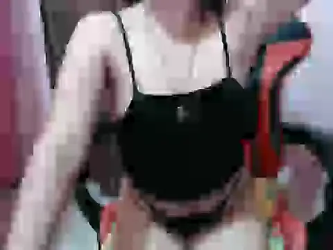 lynfilpina online show from 10.15.25