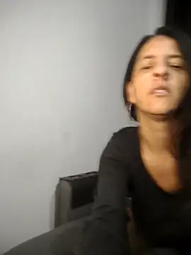 Snapshot of kelmacettare chatting on 10.16.25 kelmacettare online show from 10.16.25