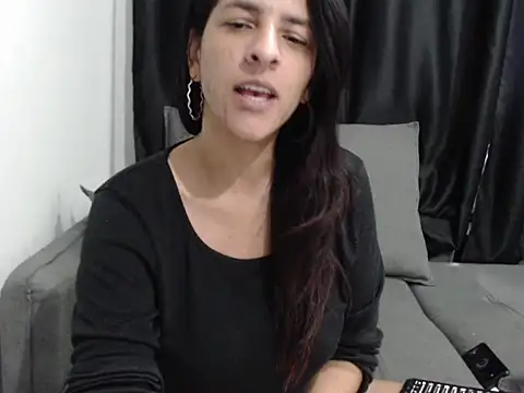 Snapshot of kelmacettare chatting on 10.27.25 kelmacettare online show from 10.27.25