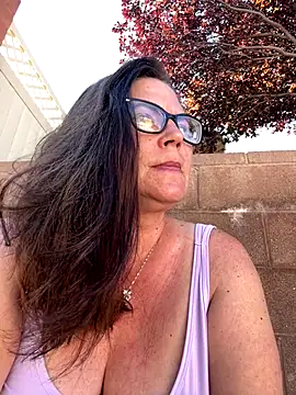 Snapshot of petalsexy chatting on 09.21.25 petalsexy online show from 09.21.25