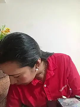 Snapshot of PAULA20- chatting on 10.02.25 PAULA20- online show from 10.02.25