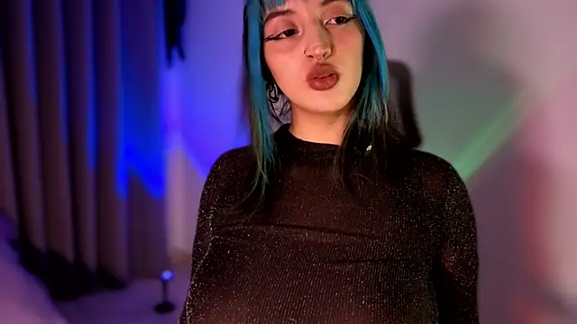 Blueee cat online show from 07.19.26