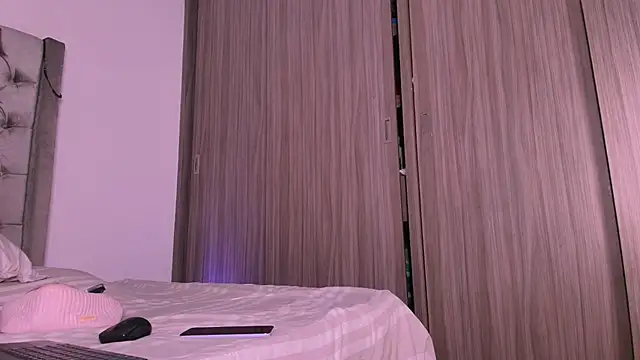 dreamsussi online show from 04.21.26