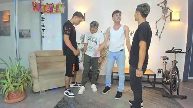 Bisexlifehot   online show from 10.20.25